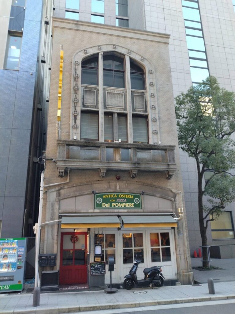 今橋ビルヂングの外観